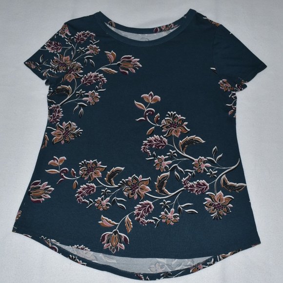 Maurices Tops - Maurice’s 24/7 Tee Top Sz S Steel Blue floral print round neck short sleeve